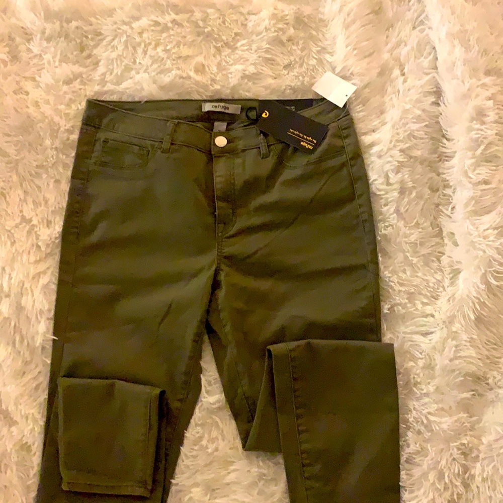 Olive green skinny jeggings